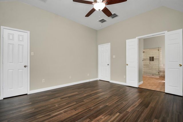 13339 Yaupon Holly Lane, Houston, TX 77044