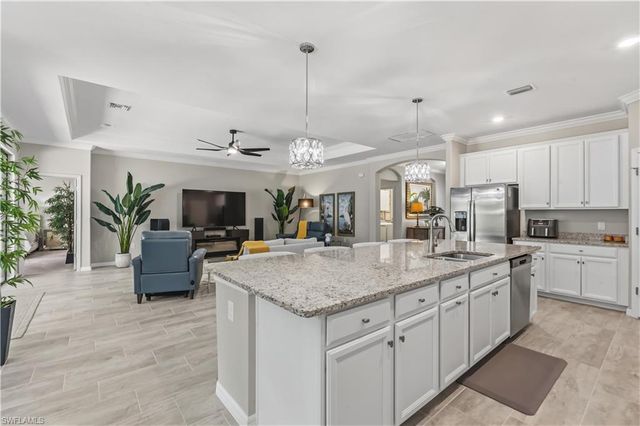 11231 Shady Lake RUN, Fort Myers, FL 33913