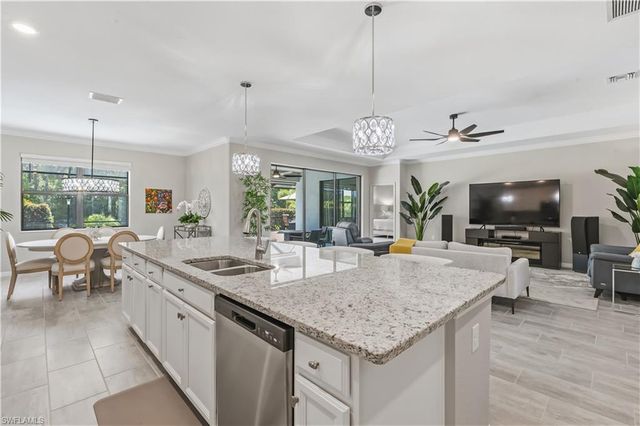 11231 Shady Lake RUN, Fort Myers, FL 33913