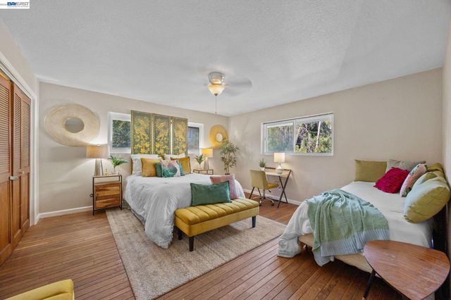 2245 Sol St, Castro Valley, CA 94578