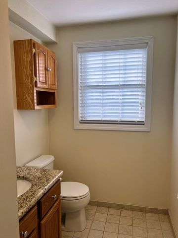 70 I St 70, Haverhill, MA 01835