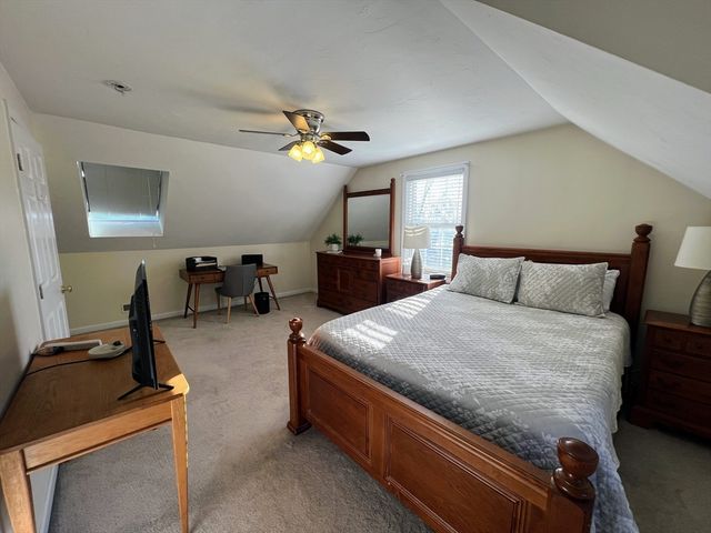 70 I St 70, Haverhill, MA 01835