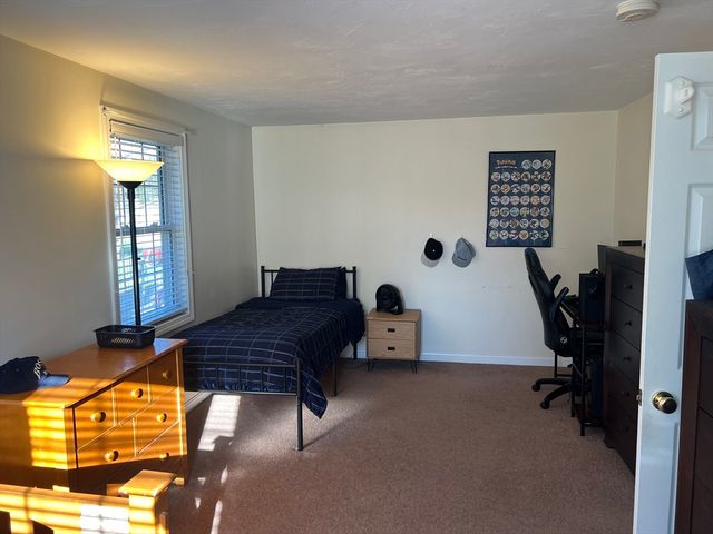 70 I St 70, Haverhill, MA 01835