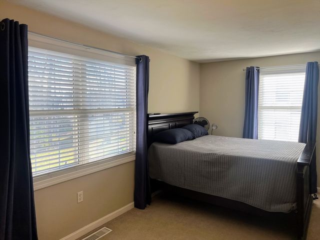 70 I St 70, Haverhill, MA 01835