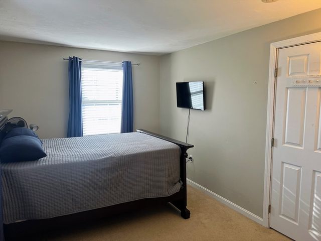 70 I St 70, Haverhill, MA 01835