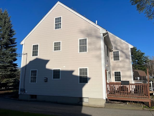 70 I St 70, Haverhill, MA 01835