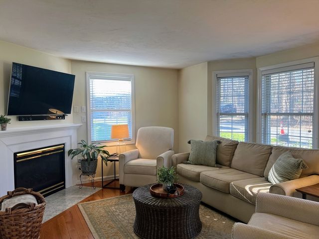 70 I St 70, Haverhill, MA 01835
