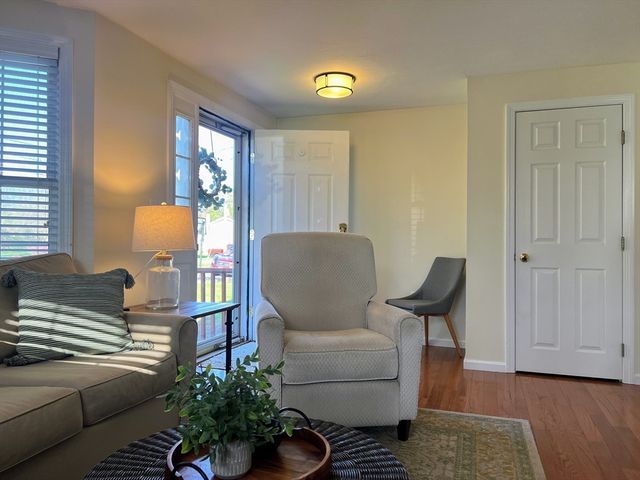 70 I St 70, Haverhill, MA 01835