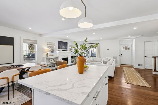 335 La Grande Ave, Fanwood Boro, NJ 07023