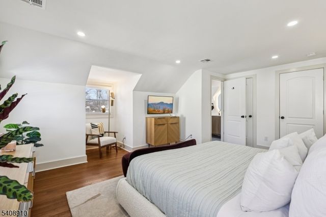 335 La Grande Ave, Fanwood Boro, NJ 07023