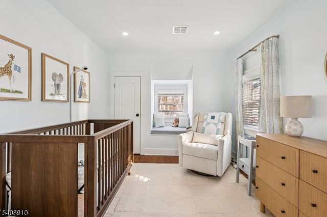 335 La Grande Ave, Fanwood Boro, NJ 07023