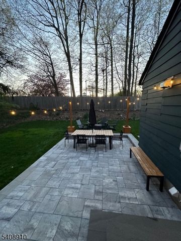 335 La Grande Ave, Fanwood Boro, NJ 07023