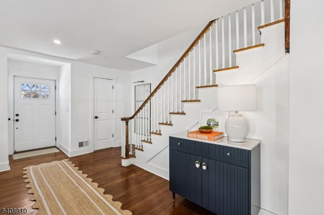 335 La Grande Ave, Fanwood Boro, NJ 07023