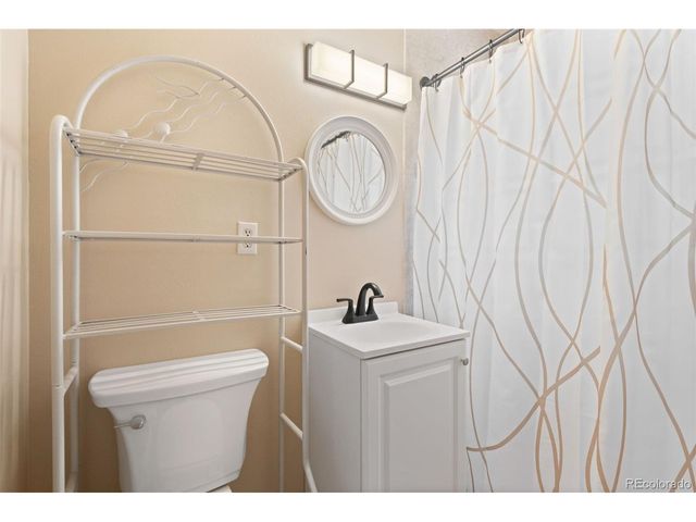 17602 E Eastman Pl, Aurora, CO 80013