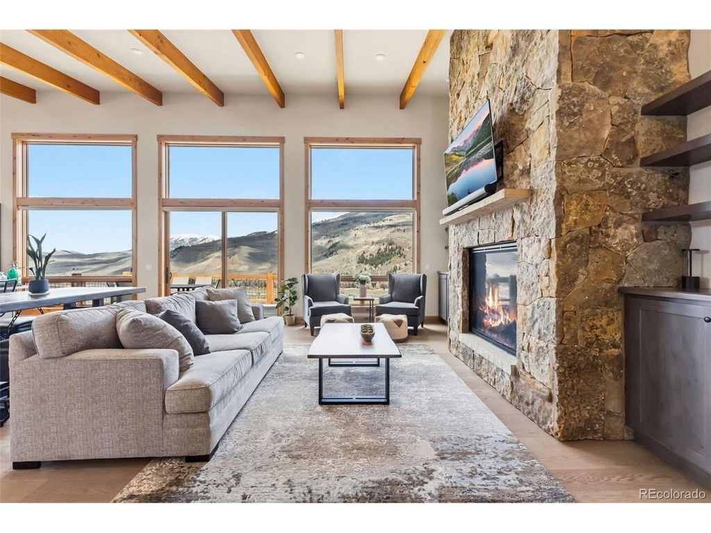 107 Beasley Rd, Silverthorne, CO 80498
