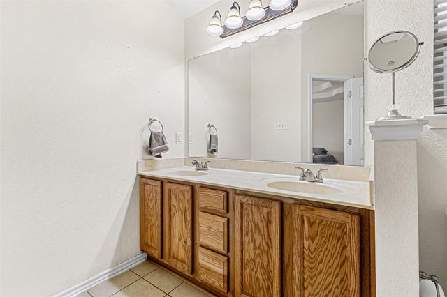 36 Golden Poppy LOOP, Belton, TX 76513