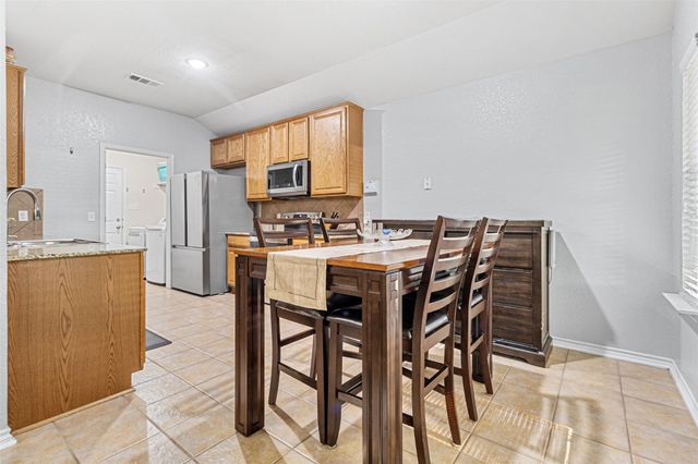 36 Golden Poppy LOOP, Belton, TX 76513