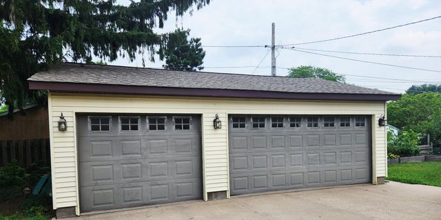 4330 W 8th Street, Goodview, MN 55987