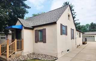 4330 W 8th Street, Goodview, MN 55987