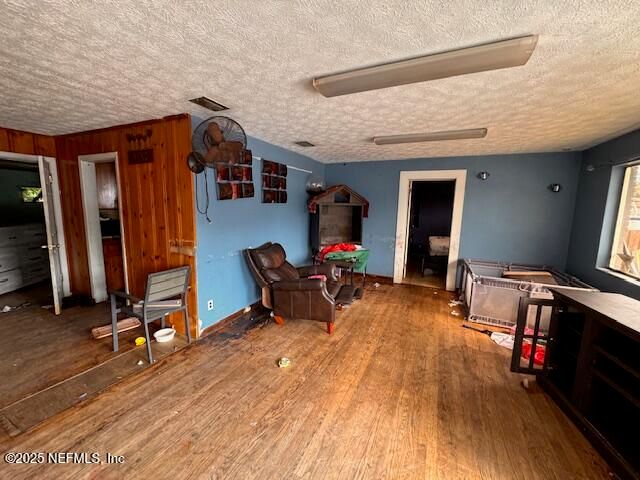 1858 UNIVERSITY Boulevard N, Jacksonville, FL 32211