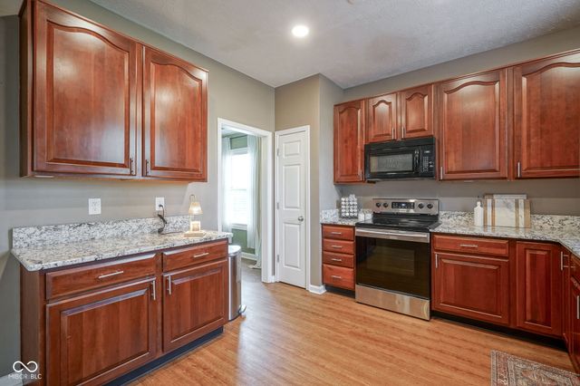 12854 Sweet Briar Parkway, Fishers, IN 46038