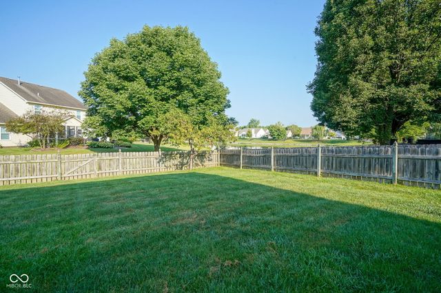 12854 Sweet Briar Parkway, Fishers, IN 46038