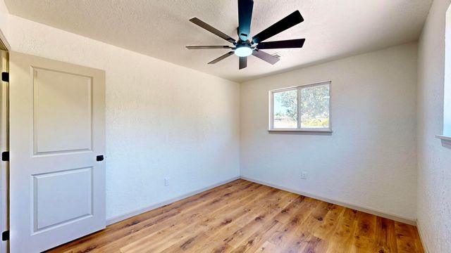 14304 Oakwood Place NE, Albuquerque, NM 87123