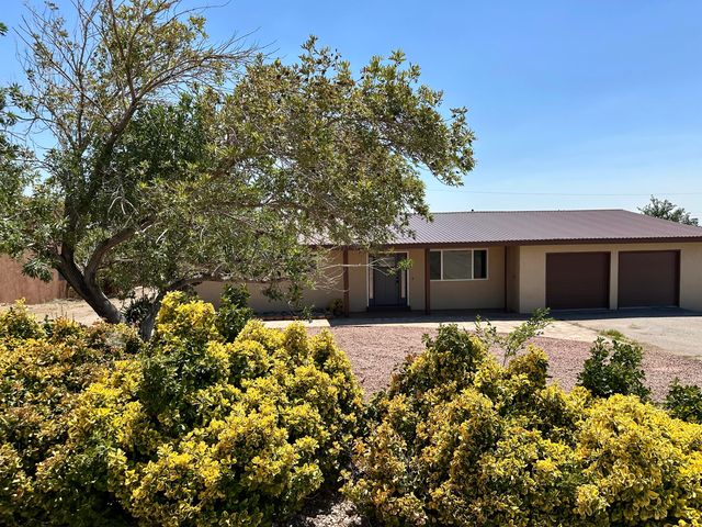 14304 Oakwood Place NE, Albuquerque, NM 87123