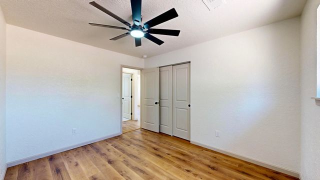 14304 Oakwood Place NE, Albuquerque, NM 87123