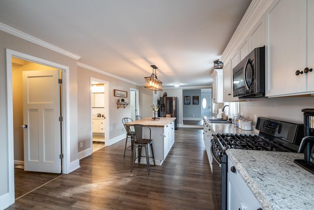 1226 S Ash Street, Hobart, IN 46342