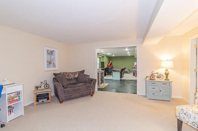 N1613 ERDINE LANE, Hortonville, WI 54944