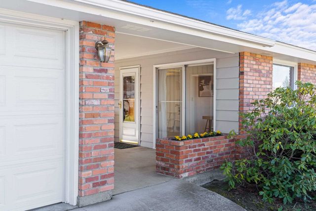 5724 N Fleming St, Spokane, WA 99205