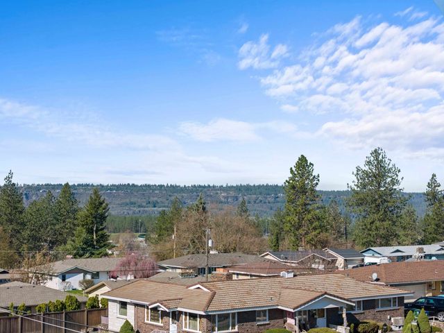 5724 N Fleming St, Spokane, WA 99205