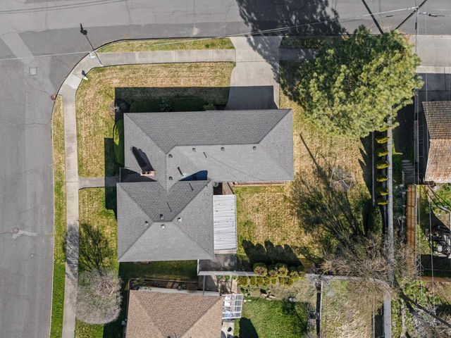 5724 N Fleming St, Spokane, WA 99205