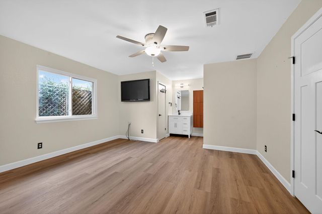 3104 Harpers Ferry LN, Austin, TX 78745