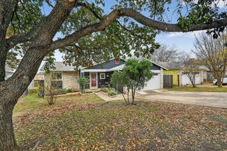 3104 Harpers Ferry LN, Austin, TX 78745
