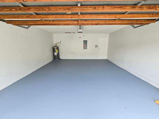 1041 Fairfax Circle W, Boynton Beach, FL 33436