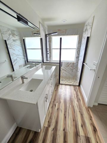 1041 Fairfax Circle W, Boynton Beach, FL 33436