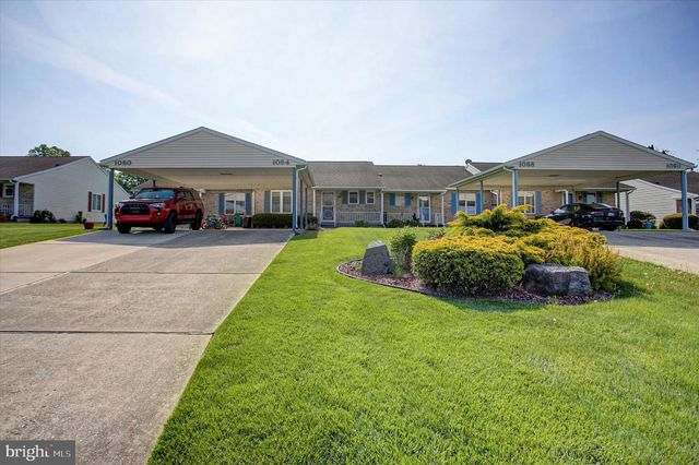 1084 WESTGATE DRIVE, Chambersburg, PA 17201