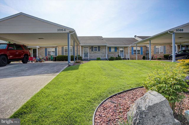 1084 WESTGATE DRIVE, Chambersburg, PA 17201