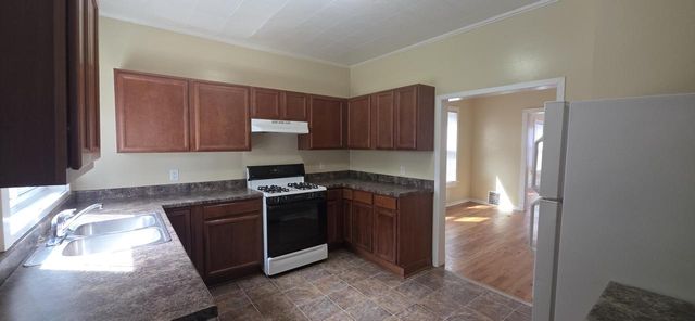 1009 58th STREET, Kenosha, WI 53140