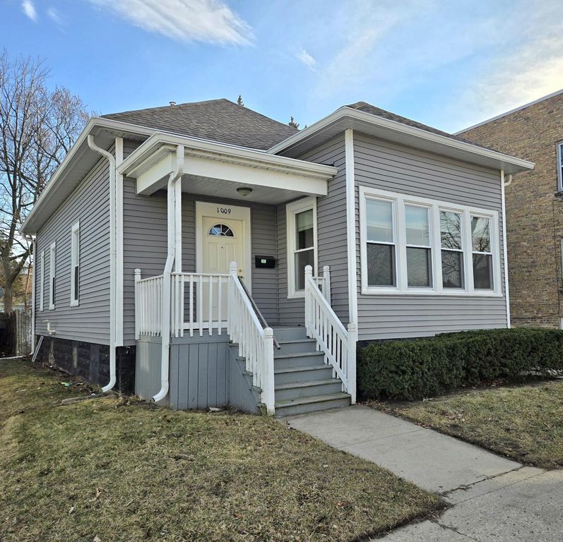 1009 58th STREET, Kenosha, WI 53140