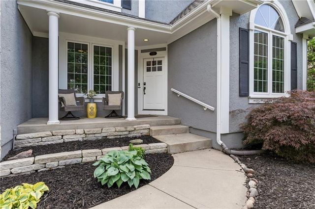 7221 Mullen Road, Shawnee, KS 66216