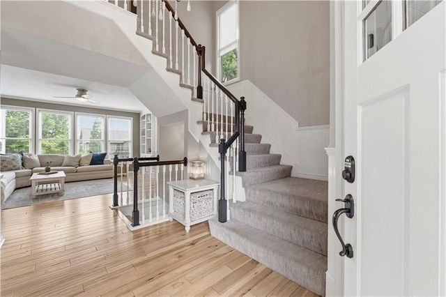 7221 Mullen Road, Shawnee, KS 66216