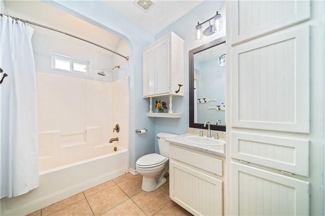 15950 Punta Espada Loop, Corpus Christi, TX 78418