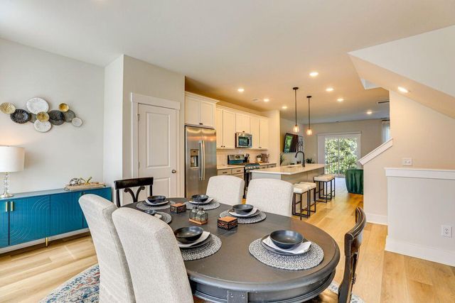 1010 Pettiford Place, Hanahan, SC 29410