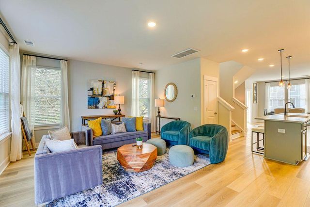 1010 Pettiford Place, Hanahan, SC 29410