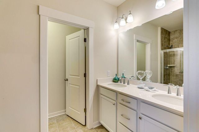 1010 Pettiford Place, Hanahan, SC 29410