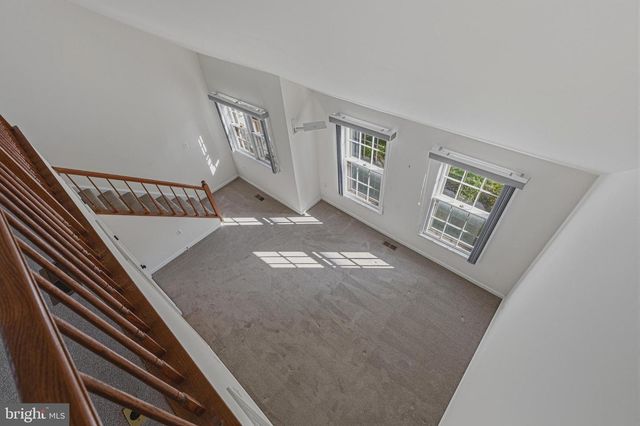 8144 CLIFFVIEW AVE, Springfield, VA 22153