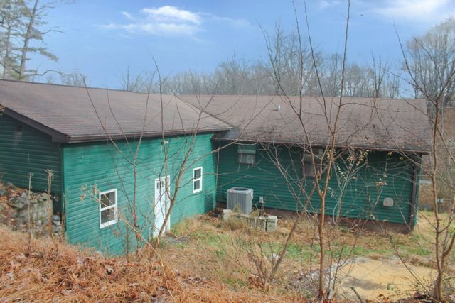 1039 Alvin DR, Vinton, VA 24179